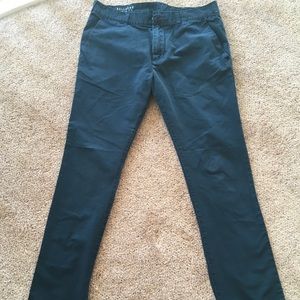 Used BullHead Men’s Skinny Chinos